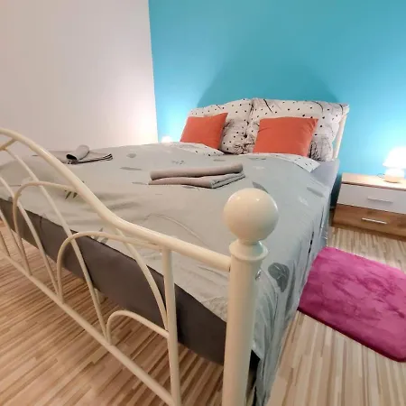Apartamento Veľký 2 *