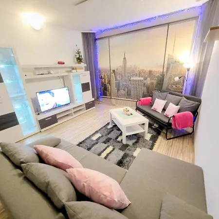 Apartamento Veľký 2 *