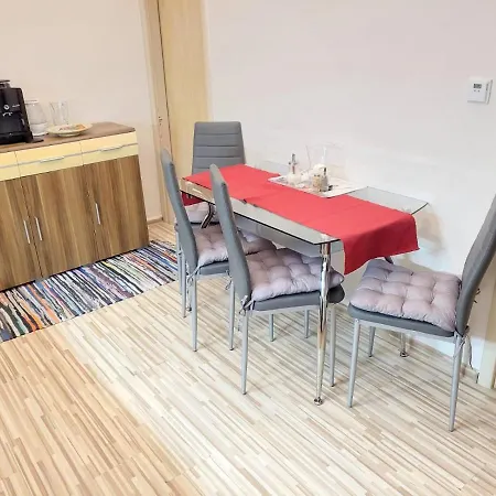 Veľký 2 Apartamento
