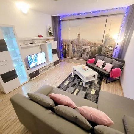 Apartamento Veľký 2 *