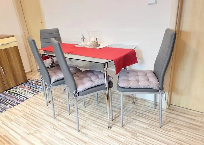 Velky 2 * 브라티슬라바