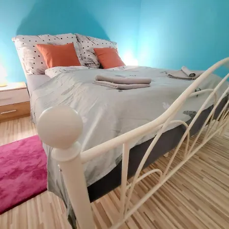 Velky 2 דירה ברטיסלאבה